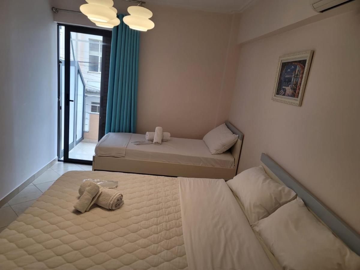 Amber Apartments Sarandë Pokoj fotografie
